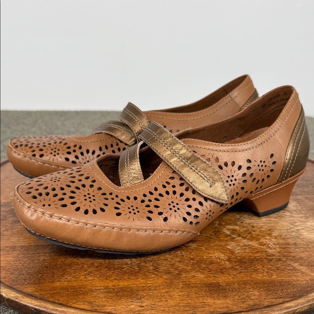 Aravon Shoes Wm 8D Brown Leather Mary Jane Kitten Heel Loafers New Balance